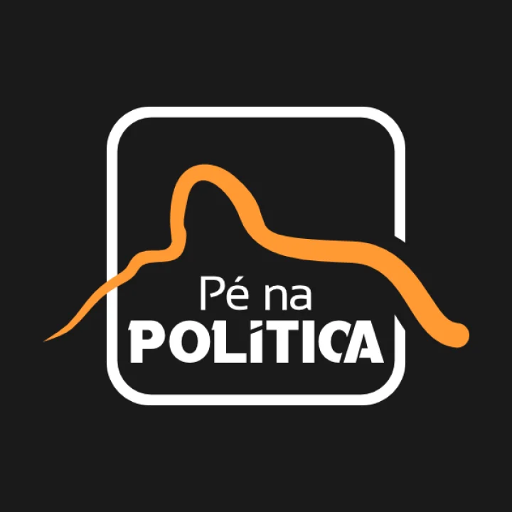 Pé na Política